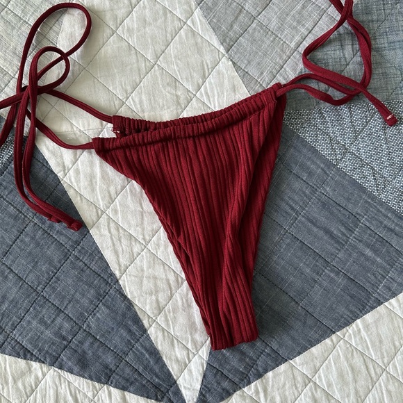 Red Ribbed Bikini Bottom - Picture 2 of 3